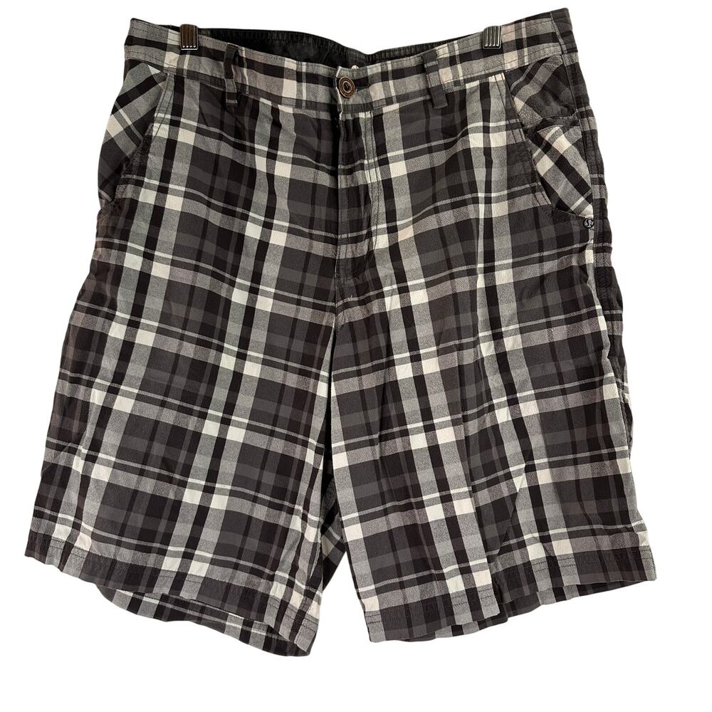 Lululemon Men's Kahuna Plaid Gold Flat Front Shorts Size 36